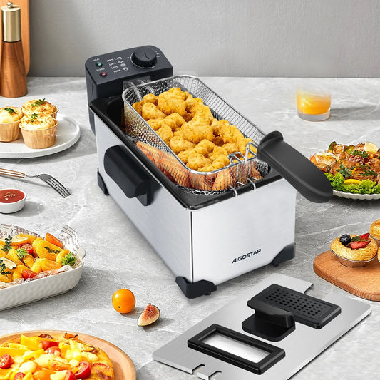 Friteuse Électrique Familiale 3L – Inox avec panier pour friture de pommes de terre et beignets sur une table moderne