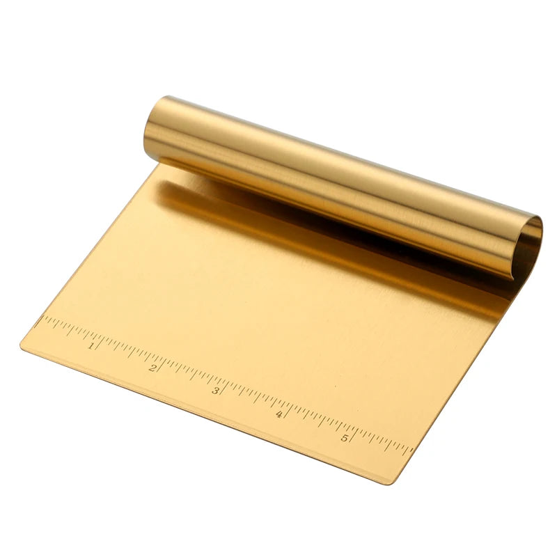 Coupe pâte en Acier Inoxydable – Outils de Pâtisserie Écologiques doré avec règle intégrée pour découpe précise
