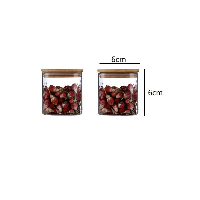 Bocal Hermétique en Verre Borosilicate avec Couvercle Bambou contenant des fraises séchées