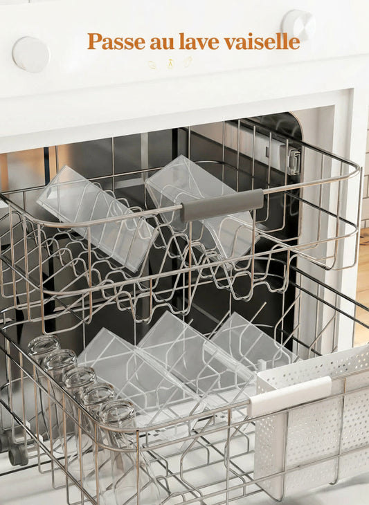 Boîte alimentaire hermétique 13 pièces en cours de lavage dans un lave-vaisselle moderne