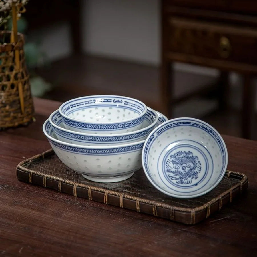 Bol en Porcelaine Chinoise avec motifs traditionnels, idéal pour les repas et la décoration