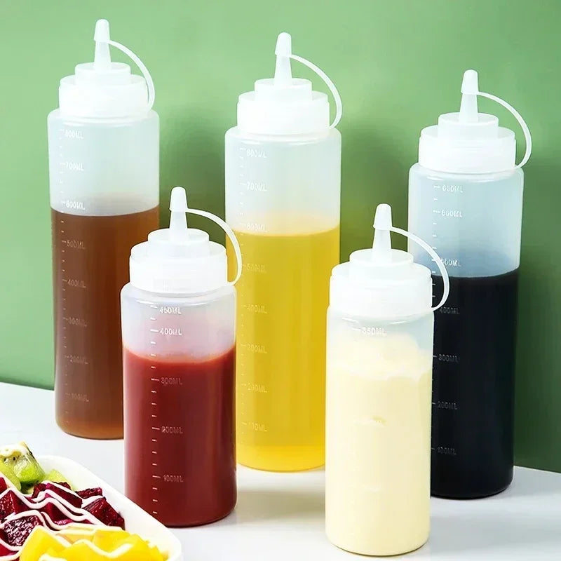 Bouteilles à Sauce Réutilisables – Cuisine Propre et Écolo en plastique avec bouchons à bec verseur