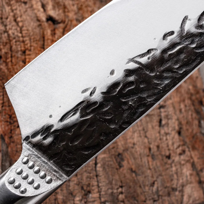 Couteau de Chef Japonais Kiritsuke avec lame damas et manche texturé pour une prise en main sûre