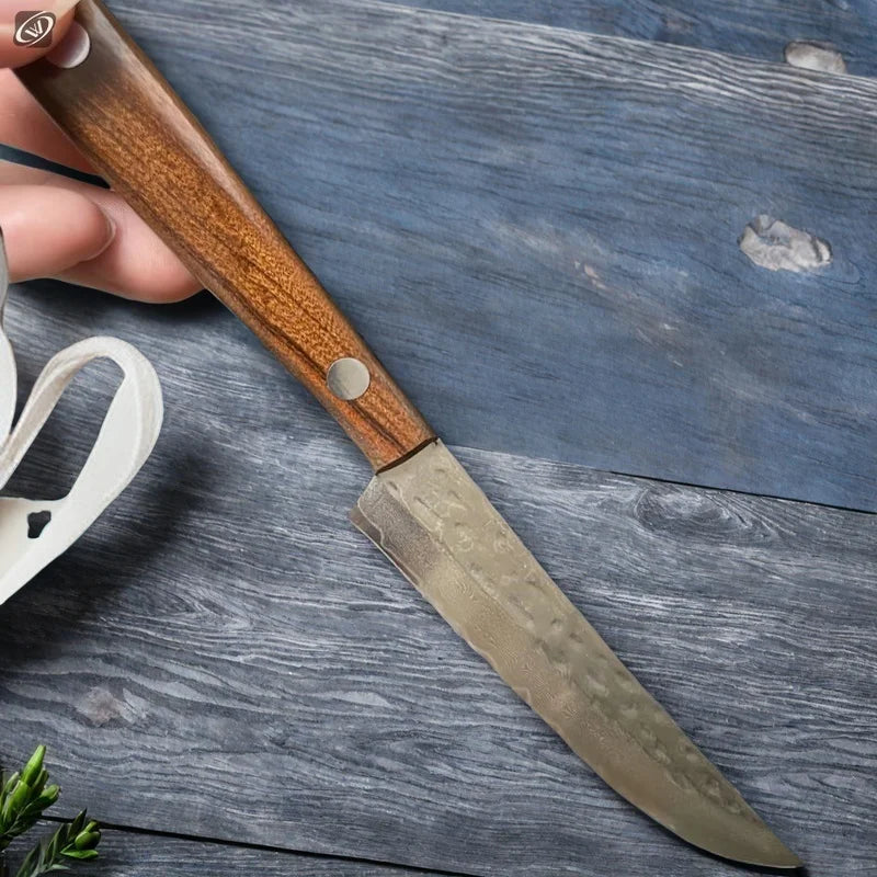 Couteau Office Japonais Damas – Lame Tranchante 12,5 cm avec manche en bois naturel de Ustensile de chef