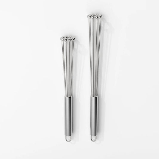 Fouet à œufs inox 304 - durable, éco-friendly et performant. Deux fouets inox de tailles différentes avec poignée ergonomique