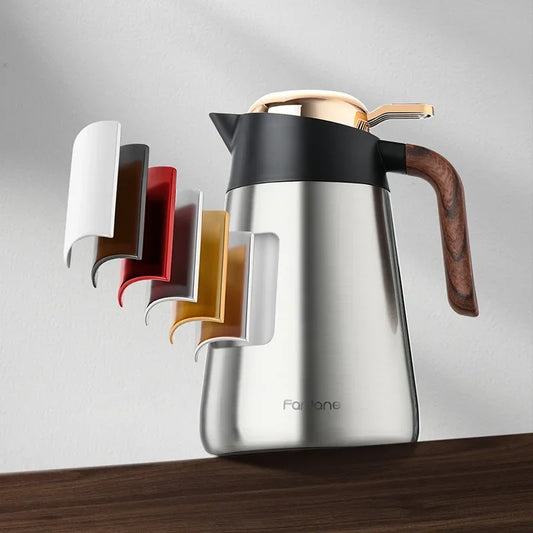 Bouilloire Isotherme Inox 316 – Chaud ou Froid 24h avec un design élégant et un bec verseur pratique