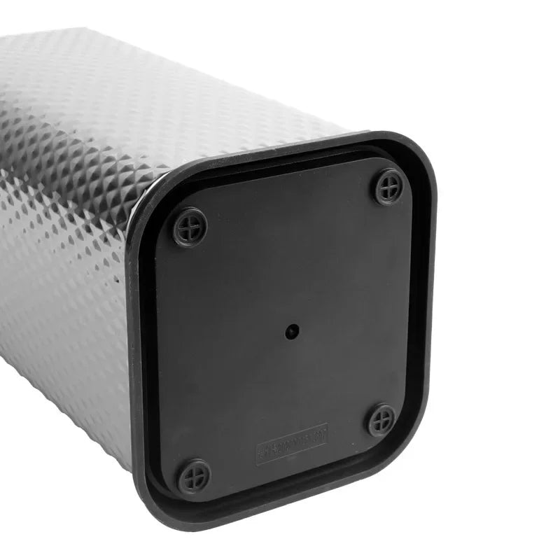 Porte-couteaux inox design – Rangement ustensiles compact avec base plastique antidérapante et surface texturée