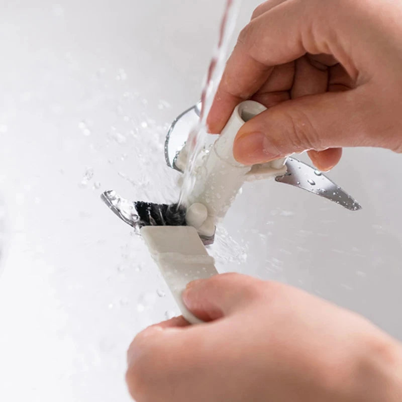 Nettoyage à l'eau du Presse à Ail Manuel Multifonction – Hachoir à Corde Inox avec brosse intégrée