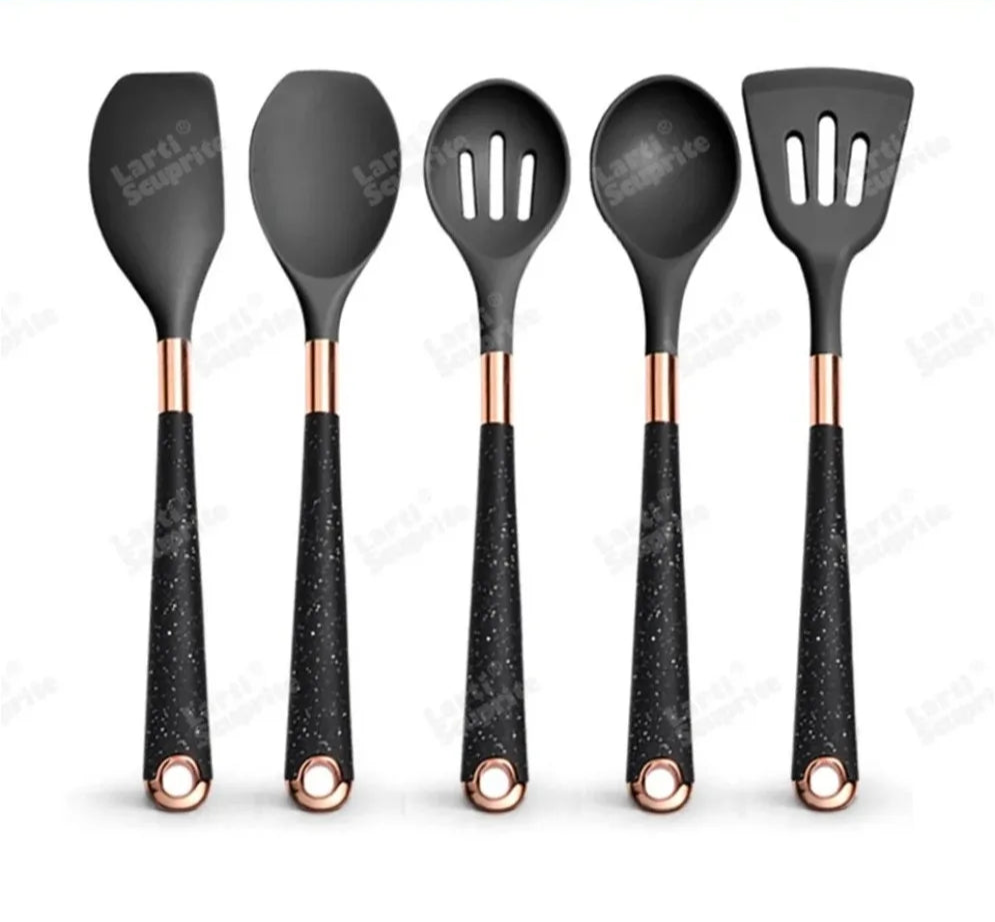 Set 5 ustensiles silicone noirs avec poignées pailletées Ustensiles Silicone Rose Gold LARTI SCUPRITE – Set Cuisine.