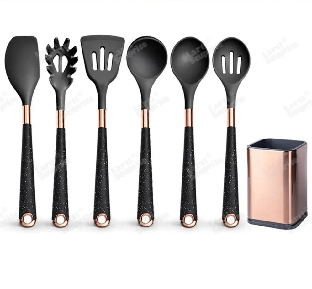 Ustensiles Silicone Rose Gold LARTI SCUPRITE – Set Cuisine 6 ustensiles noirs poignées rose gold avec support