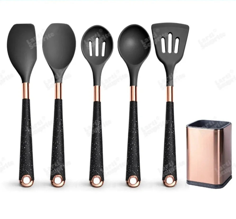 Ustensiles Silicone Rose Gold LARTI SCUPRITE – Set Cuisine. Ensemble 5 ustensiles silicone noirs poignées rose gold et support