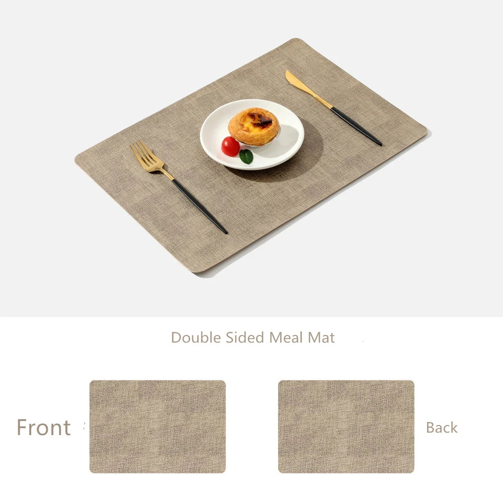 Set de Table Similicuir lot de 4 – Étanche & Anti-Taches. Set de table beige en similicuir double face avec assiette et couverts