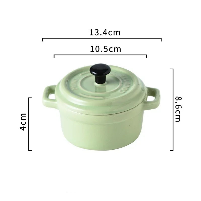 Mini cocotte céramique 200 ml avec couvercle aux dimensions compactes et design élégant