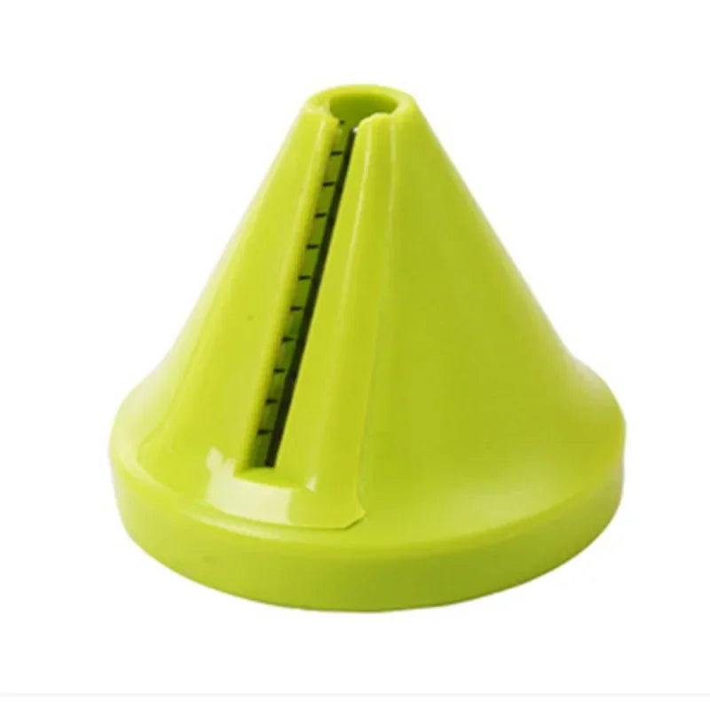 Mini Râpe Inox Compacte – Ail, Gingembre, Fromage en forme conique et couleur verte pour une utilisation facile en cuisine