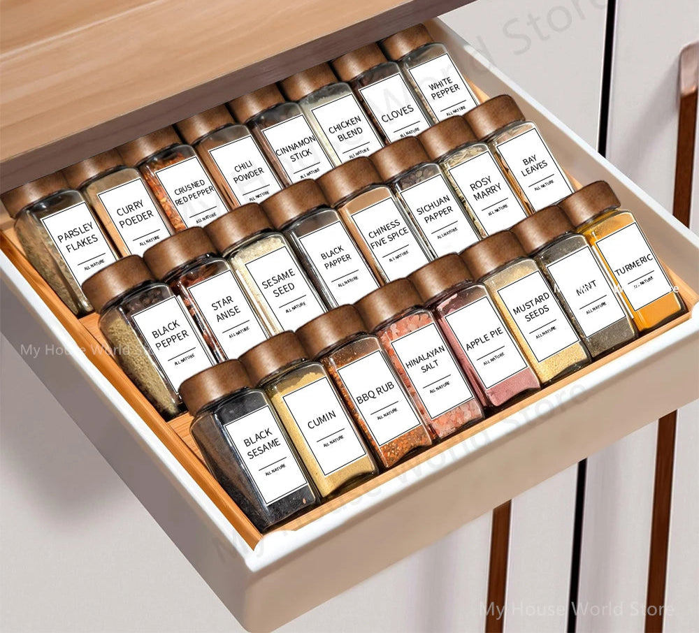 Coffret Bocaux à Épices Verre – Rangement Cuisine 120 ml disposés dans un tiroir organisé