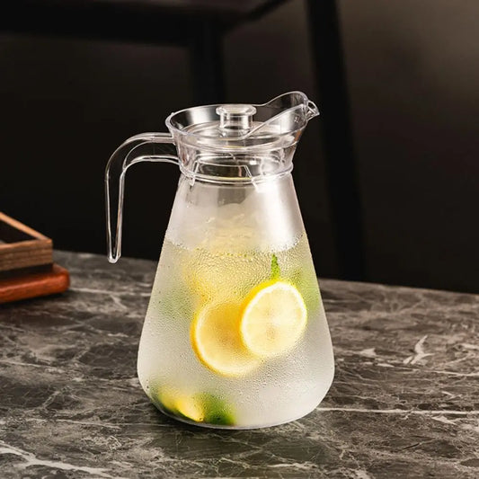 Pichet à Eau en Acrylique Résistant Chaud Froid avec des tranches de citron et de lime