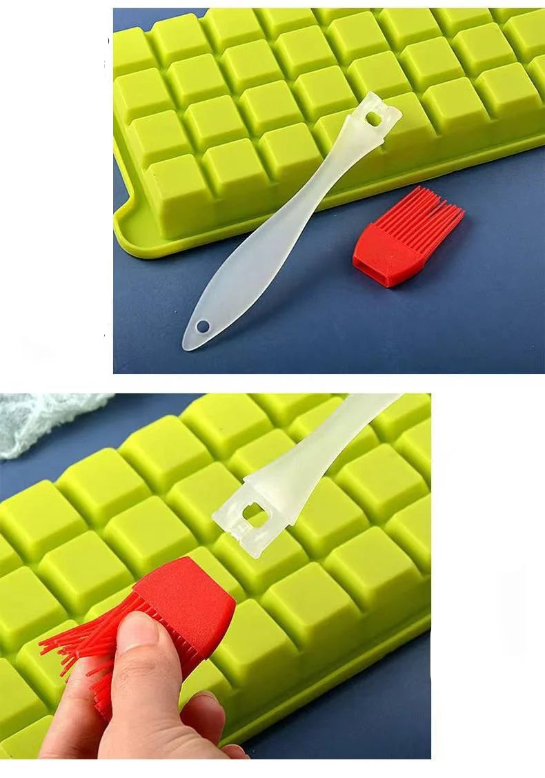 Pinceau de Cuisine en Silicone rouge avec manche transparent sur moule en silicone vert