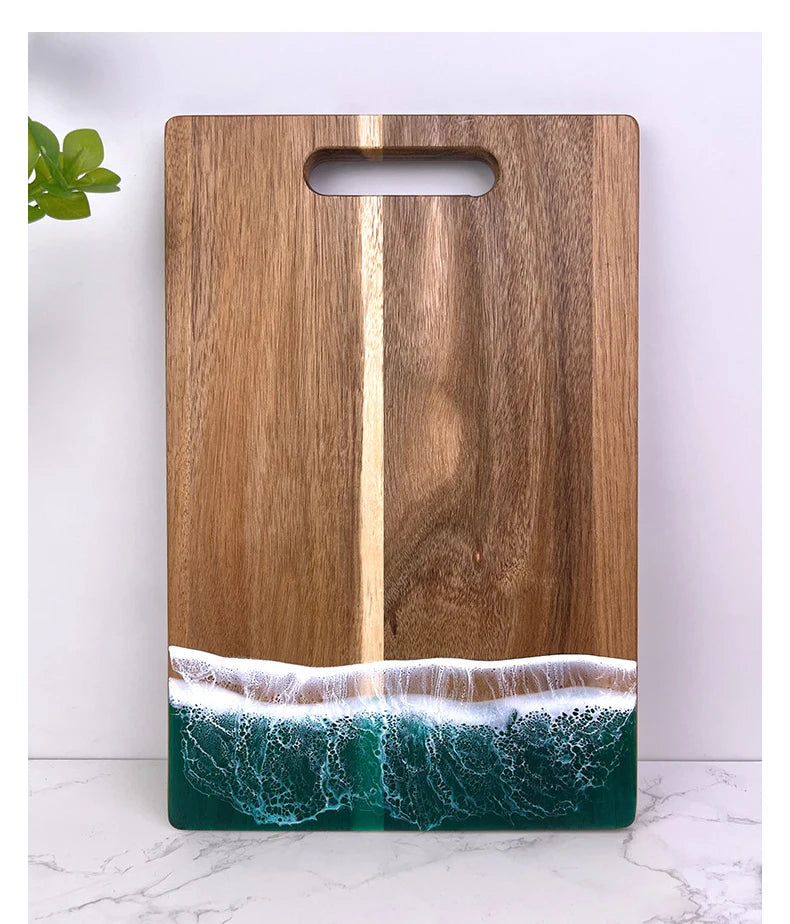 Planche Bois Acacia Artisanale – Durable, Écologique et Élégante avec décor vague résine bleue