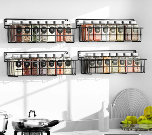 Porte Épices Mural Acier Inox – Set 4 Pièces Durable avec bocaux d'épices organisés dans une cuisine moderne
