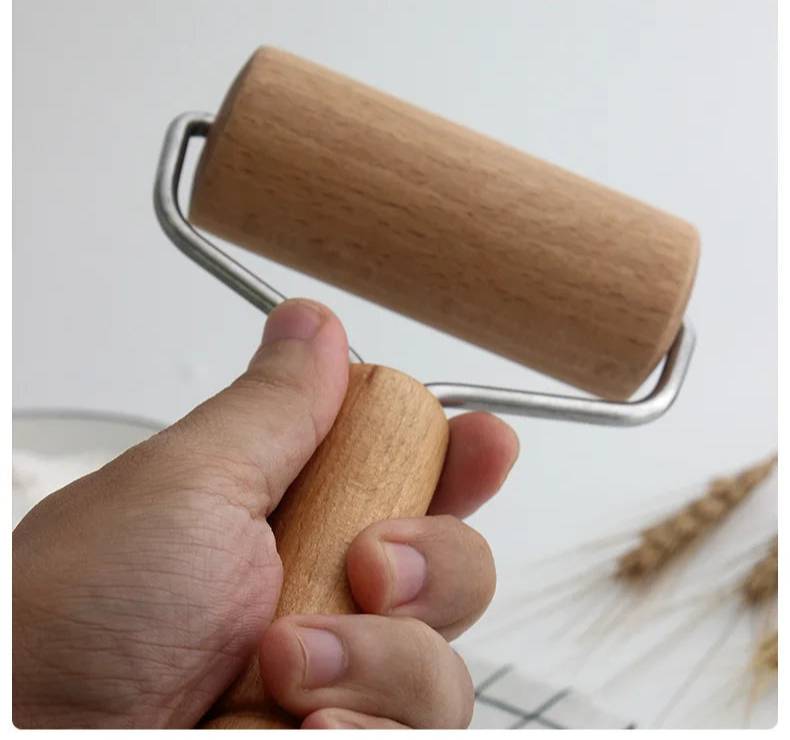 Rouleau pâtisserie bois inox – Précis pour pizza tenu à la main avec manche en bois et axe en inox
