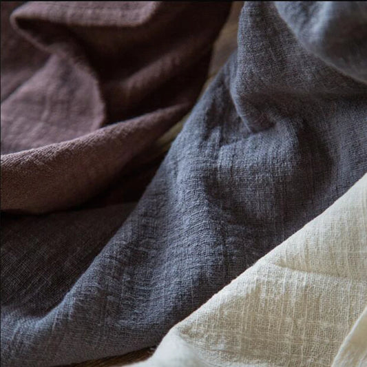 Serviette de Table en Coton 100 % Naturel – Élégante, Réutilisable et Écologique pour Repas Chic, présentée en plusieurs couleurs.