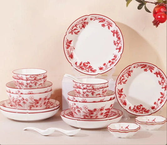 Ensemble de Bol et Assiette en Céramique SOLECASA avec motifs floraux rouges, parfait pour les repas élégants