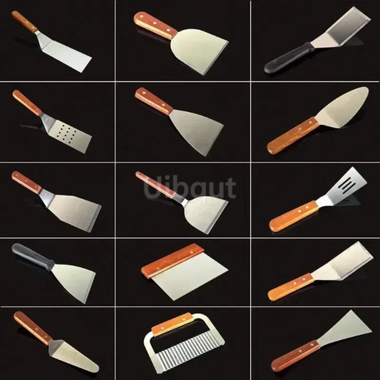 Collection variée de spatule inox professionnelle avec poignées en bois et plastiques pour cuisine