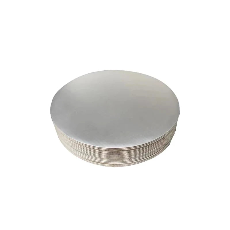 Supports Gâteaux Jetables Solides - Lot de 20 en carton pour présenter vos gâteaux avec élégance