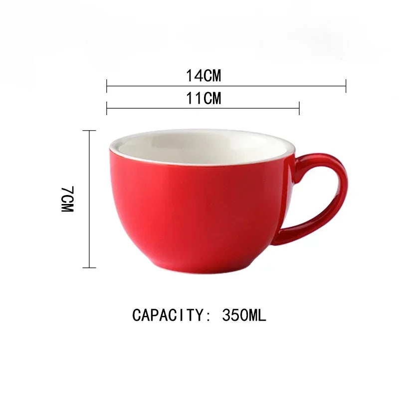 Tasse à Café & Thé avec Soucoupe – Design Nordique Élégant en rouge de 350ml avec une capacité spacieuse
