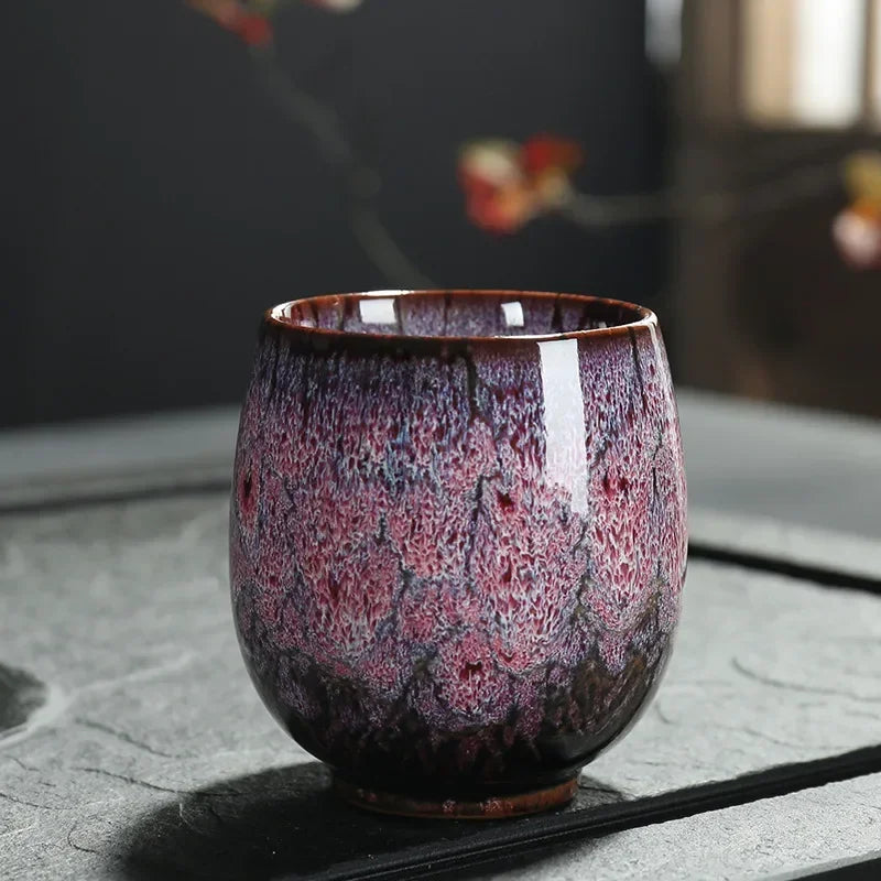 Tasse en Céramique Colorée avec un Design Éclatant et Texturé pour des Boissons Élégantes