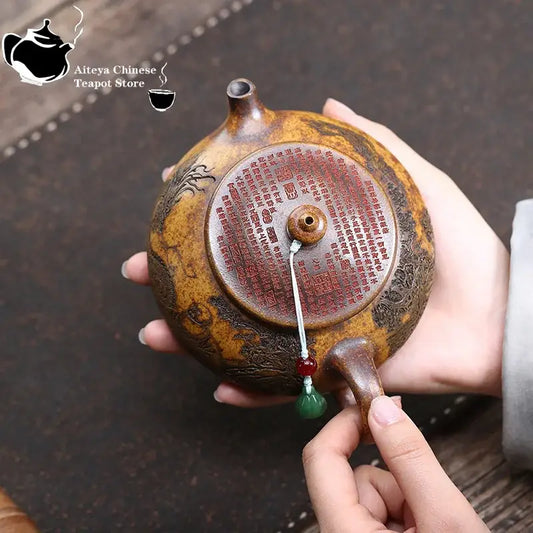 Théière Yixing Arhat Hanjiang artisanale en argile avec un design classique et des motifs finement gravés