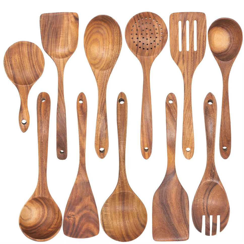 Ustensiles de cuisine en bois de teck – 1 à 11 pièces pour un équipement culinaire élégant et durable