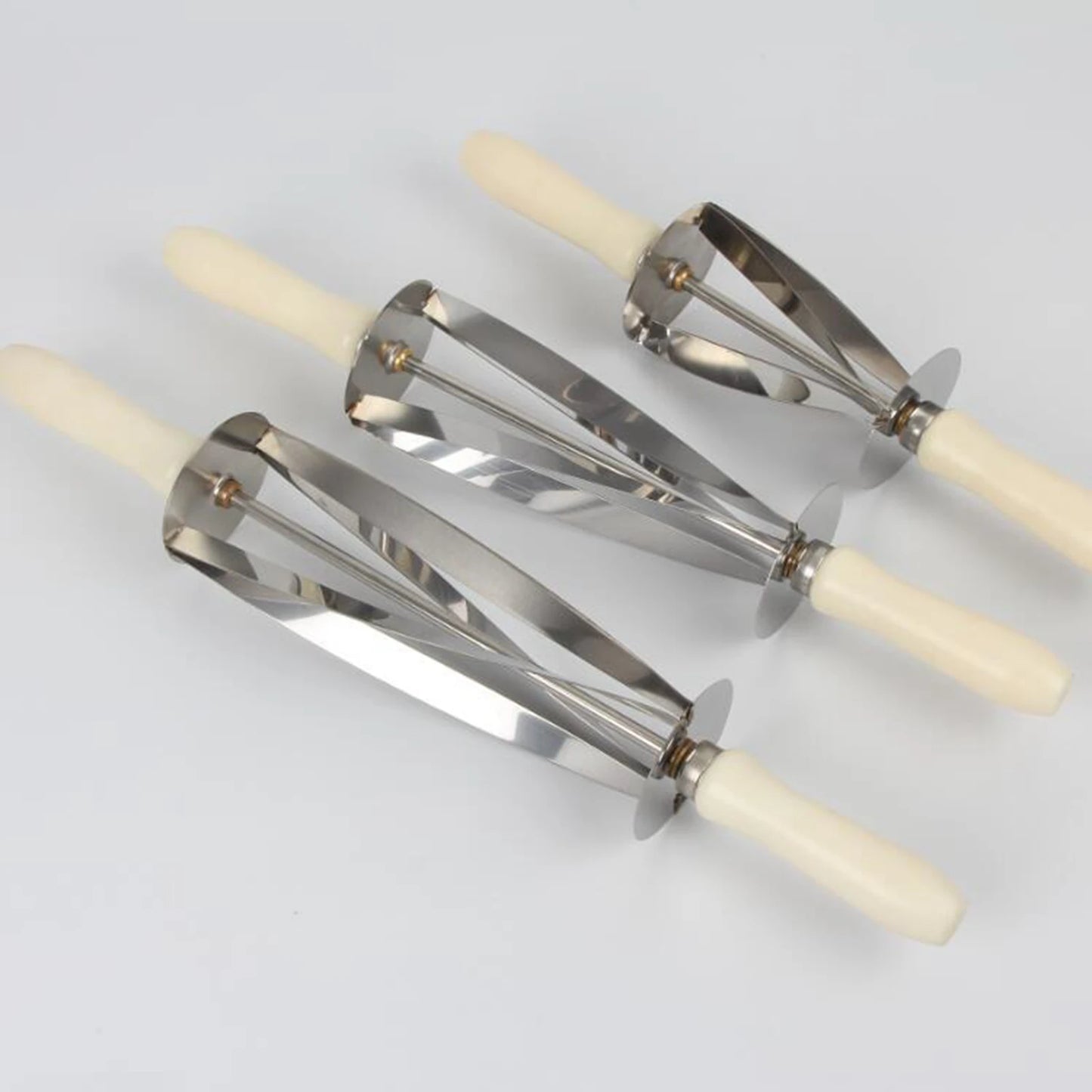 Coupe-Pain en Acier Inoxydable – Croissant Cutter & Outil de Pâtisserie - 