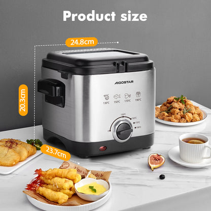 Friteuse Compacte 1,5L Aigostar en acier inoxydable avec des aliments frits servis à côté