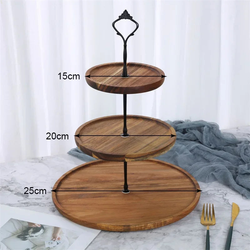 Présentoir à étages en bois – 2 ou 3 niveaux élégants. Présentoir 3 plateaux ronds en bois naturel avec tige métallique noire.