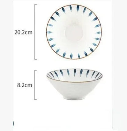 Bol Japonais en Porcelaine – Élégance Zen et Artisanat avec un design raffiné aux motifs bleus