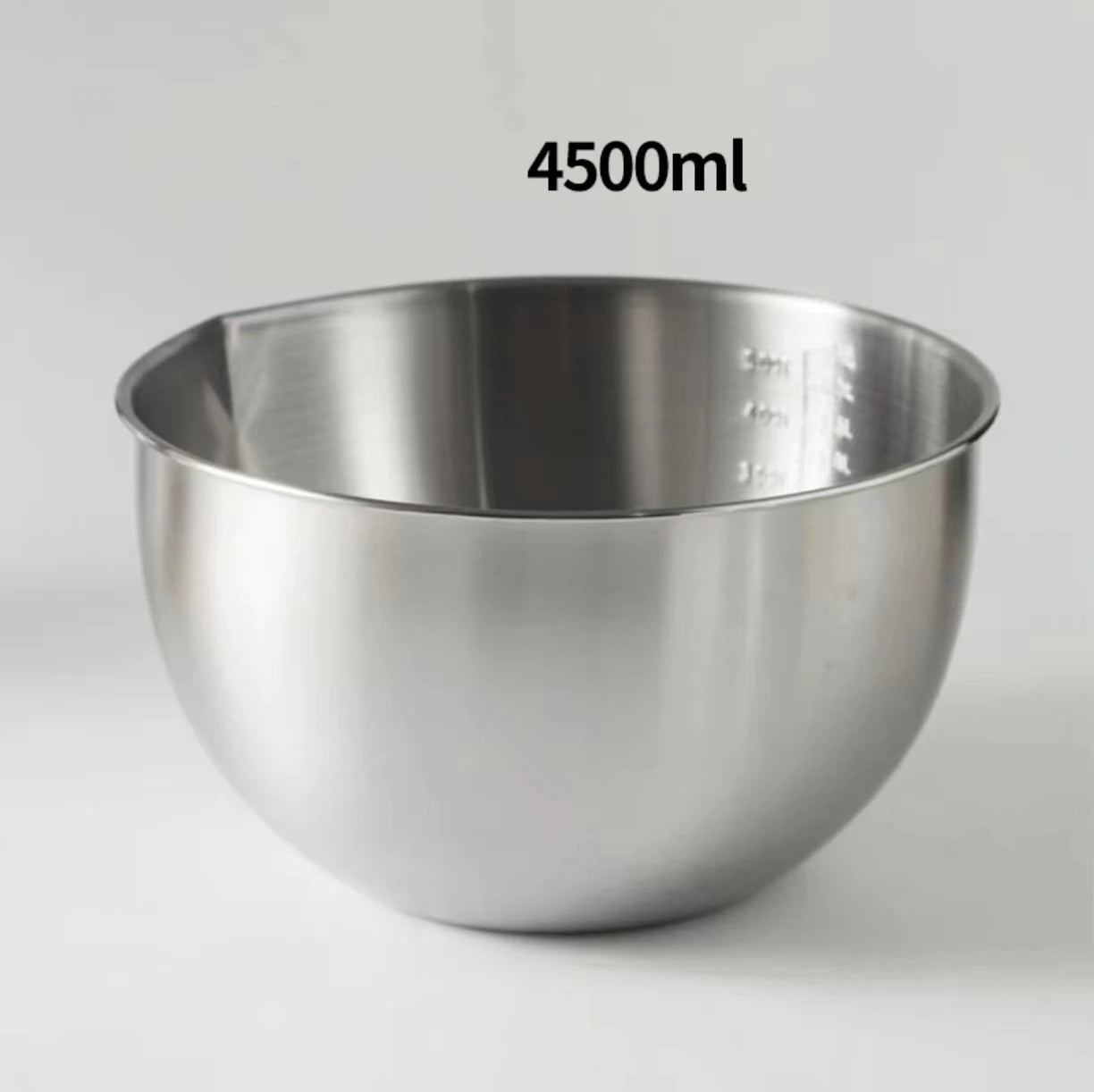 Grand bol mélangeur inox 4500ml, robuste et polyvalent, idéal pour la cuisine avec Bols Mélangeurs Inox – 1.5L, 2.5L, 4.5L.