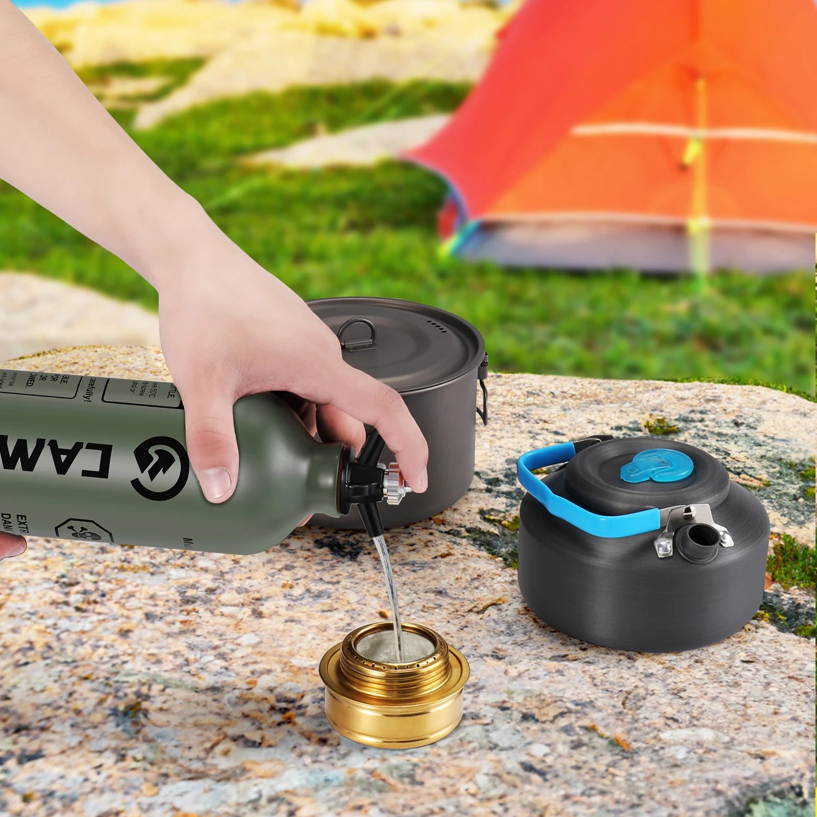 Bouteille Carburant Liquide 0,5L & 1L – Réchaud Outdoor utilisée pour remplir un réchaud de camping en plein air