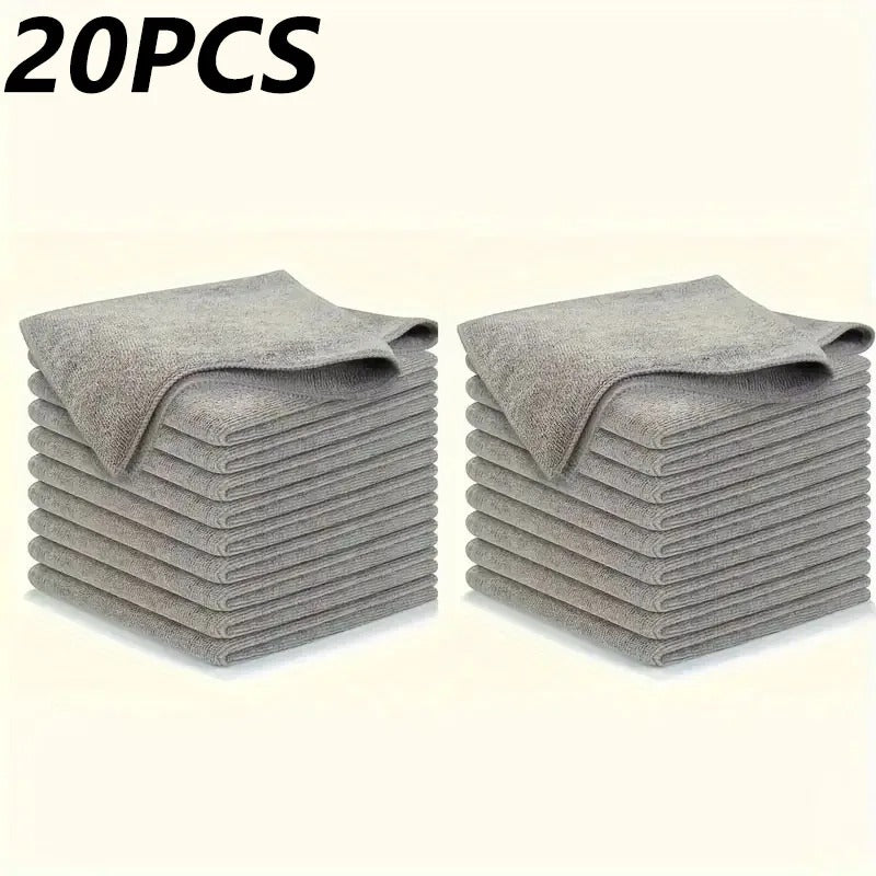 Ensemble de 20 Chiffons Microfibre Réutilisables – Cuisine & Maison empilés, idéaux pour le nettoyage