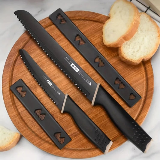 Ensemble de Couteau à Pain PLYS – Lame Inox 12.5/20 cm – Tranchant et Durable sur une planche en bois avec du pain
