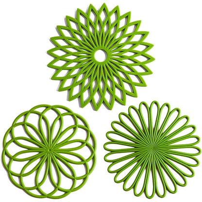 Trois dessous ronds verts en silicone à motifs floraux, antidérapants pour cuisine, Dessous de Plat Silicone – Protection Table