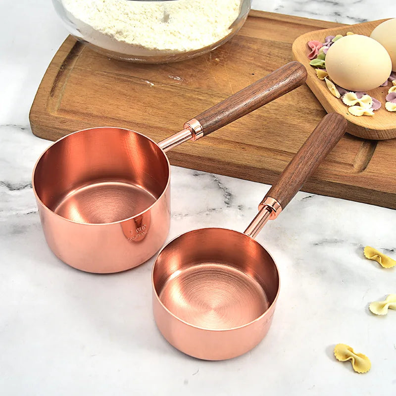 Cuillères doseuses Inox bois avec manches en bois pour une mesure précise en cuisine