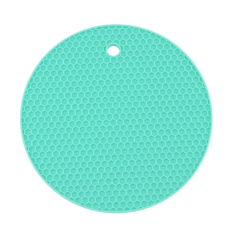 Dessous de Plat Silicone 18cm – Antidérapant & Résistant. Sous-plat rond en silicone vert menthe avec texture alvéolée et trou