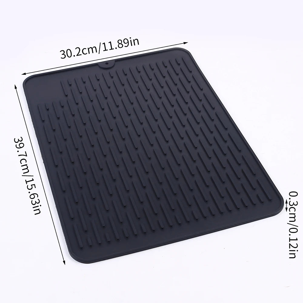 Tapis Égouttoir Silicone Multifonction noir 30,2 x 39,7 cm surface à rainures pour égoutter la vaisselle