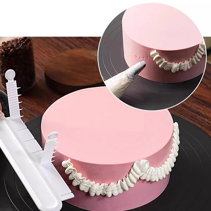 Règle de décoration en dentelle pour créer des motifs sur les gâteaux et personnaliser vos créations pâtissières