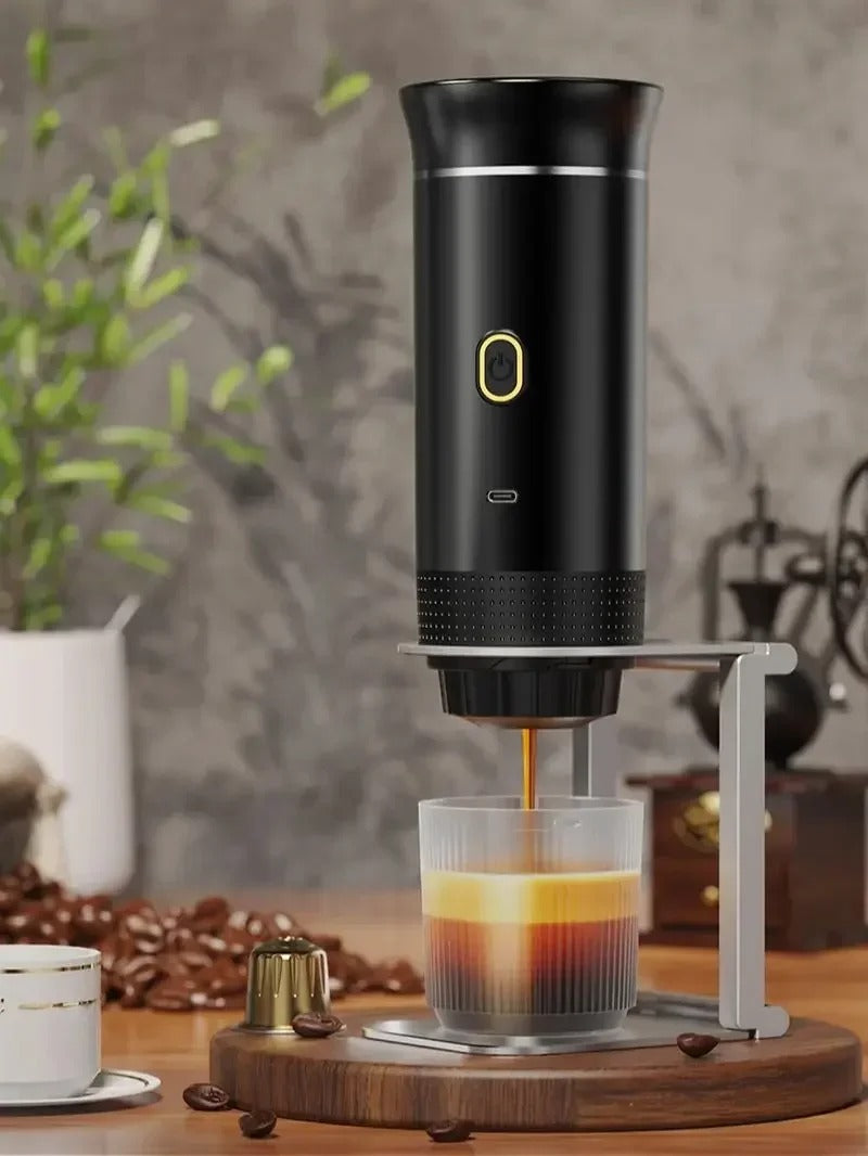 Machine expresso portable rechargeable avec extraction de café en un geste rapide et facile