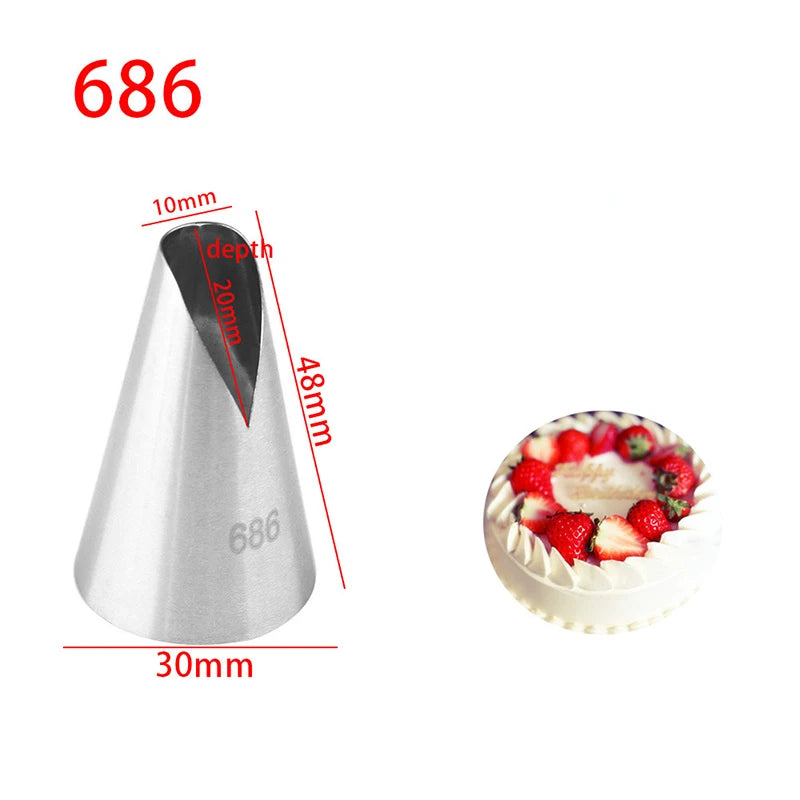 Douille Saint-Honoré en Inox pour Décoration Pâtisserie avec dimensions de 48 mm de hauteur et 30 mm de diamètre