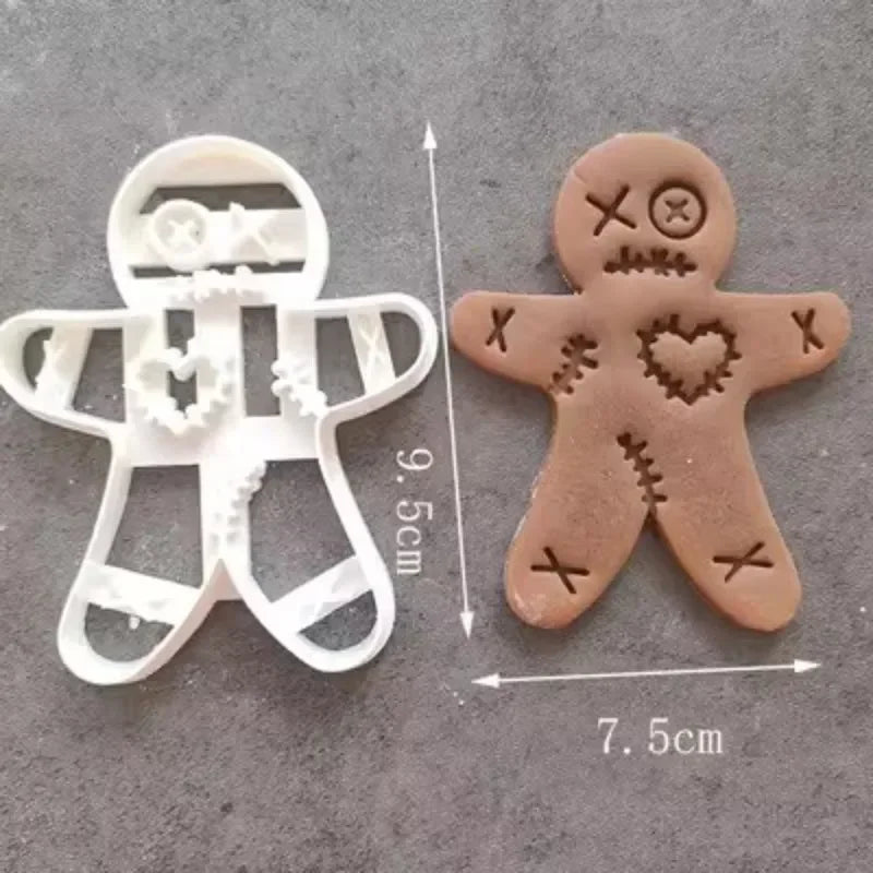 Emporte-Pièce Bonhomme en Pain d’Épices – 7 Modèles en plastique avec un bonhomme en pain d'épices cuit