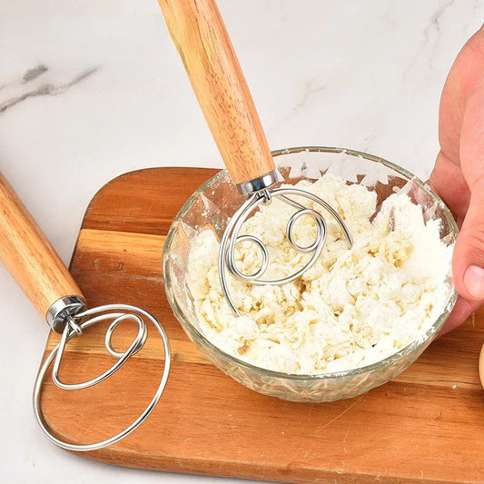 Fouet Mélangeur Pâtisserie Inox – Intégration Facile des Ingrédients avec manche en bois et bol en verre