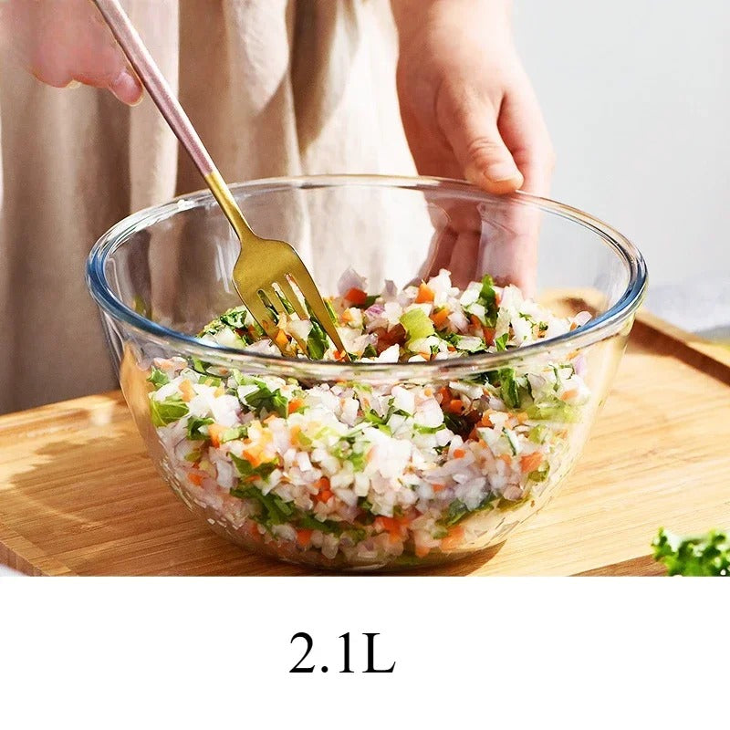 Grand bol en verre transparent de 2,1L idéal pour mélanger salades et préparations culinaires